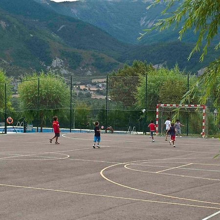 Camping Valle de Tena Sabiñánigo Eksteriør bilde