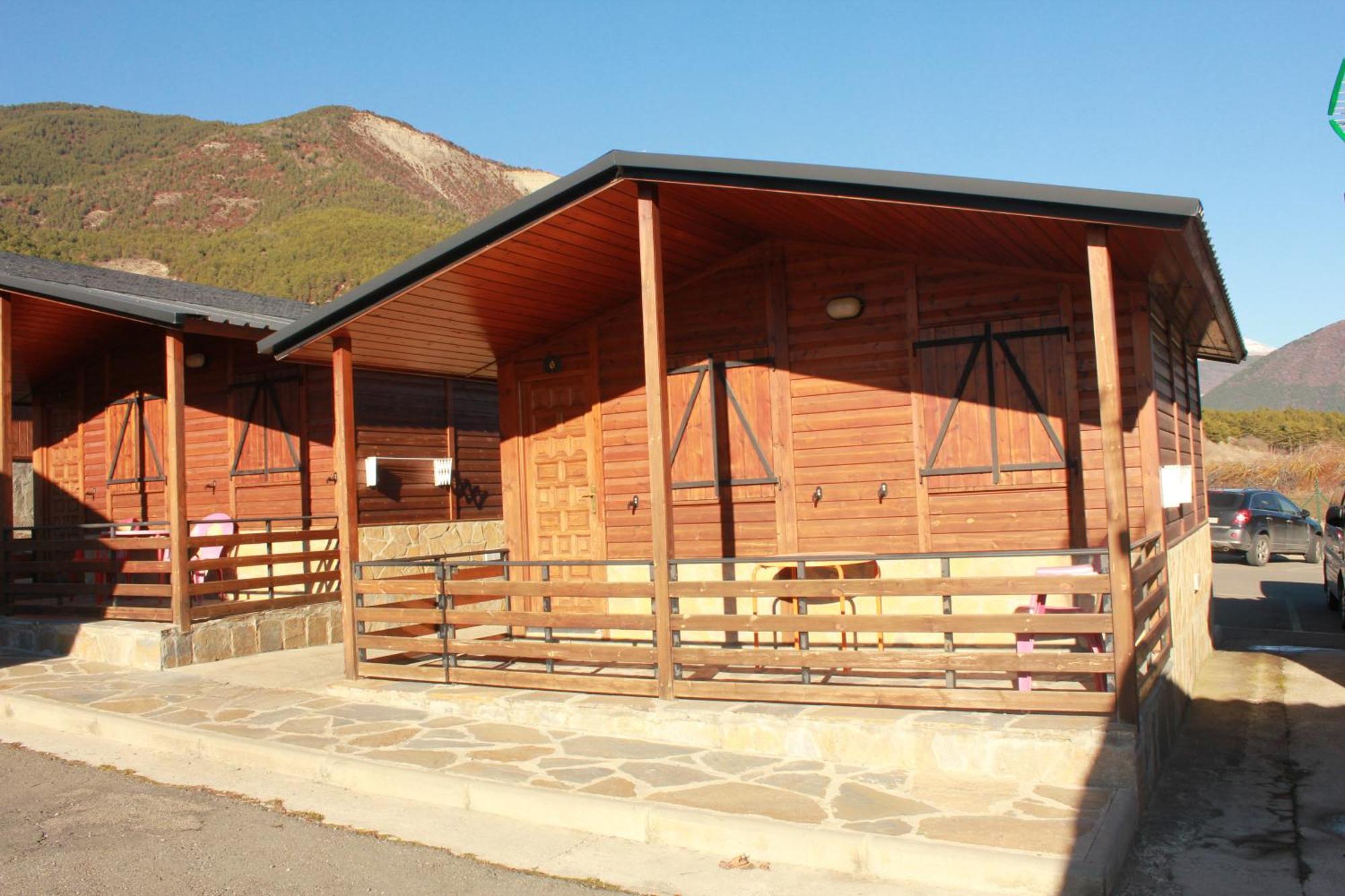Camping Valle de Tena Sabiñánigo Eksteriør bilde