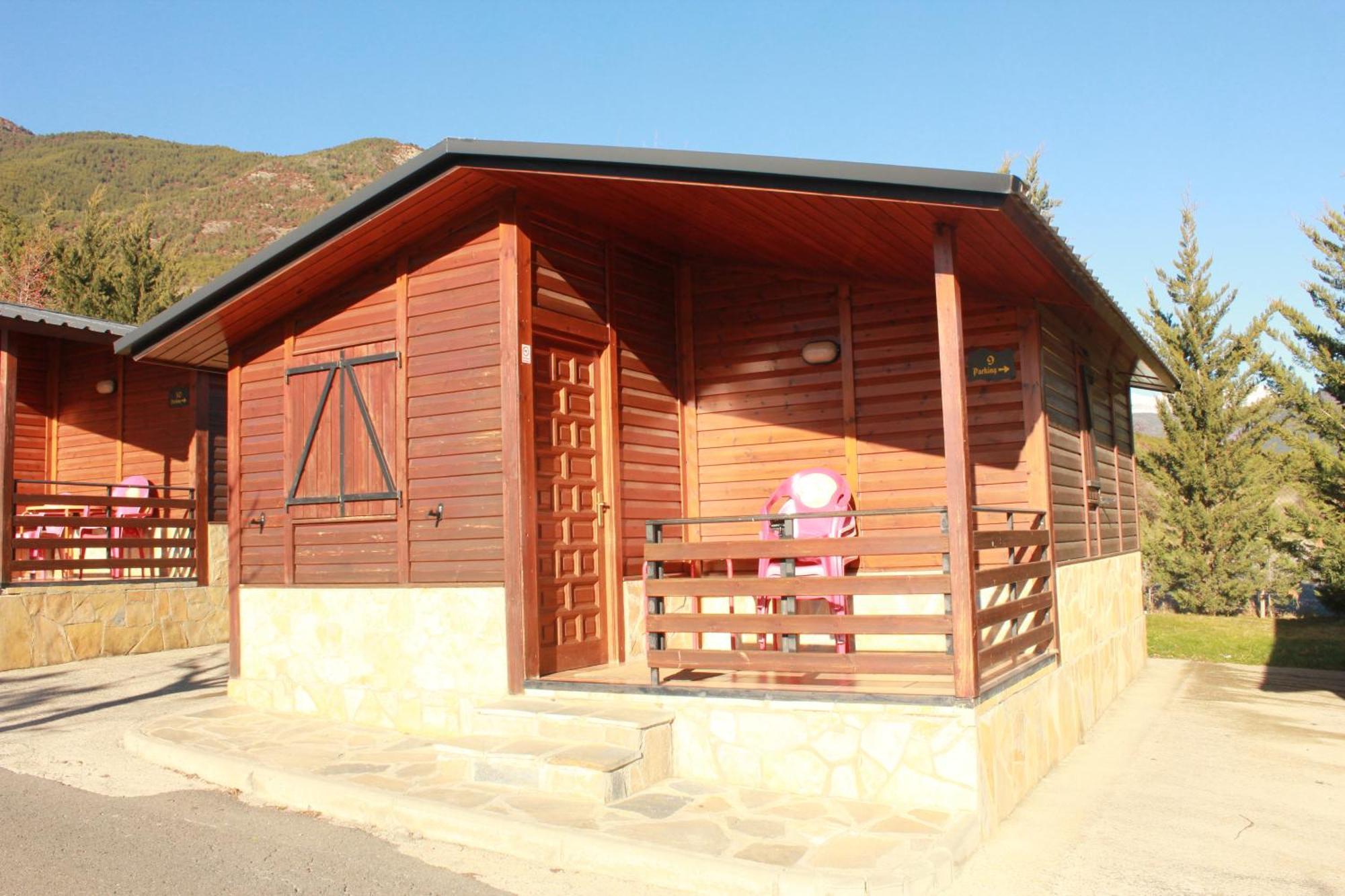 Camping Valle de Tena Sabiñánigo Eksteriør bilde