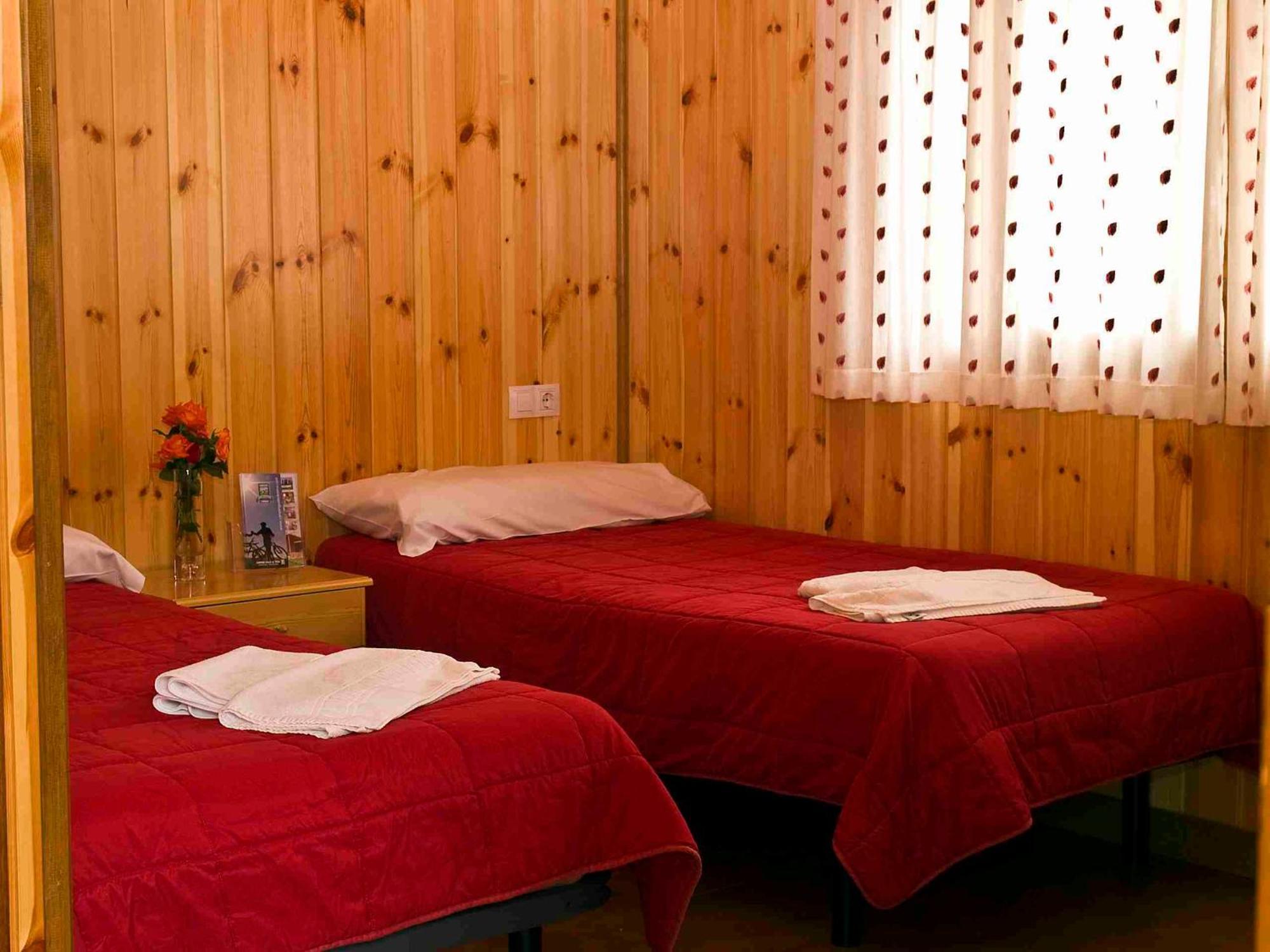 Camping Valle de Tena Sabiñánigo Eksteriør bilde