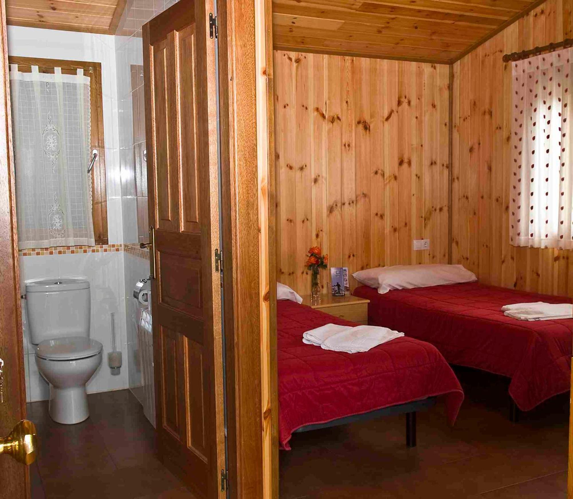 Camping Valle de Tena Sabiñánigo Eksteriør bilde